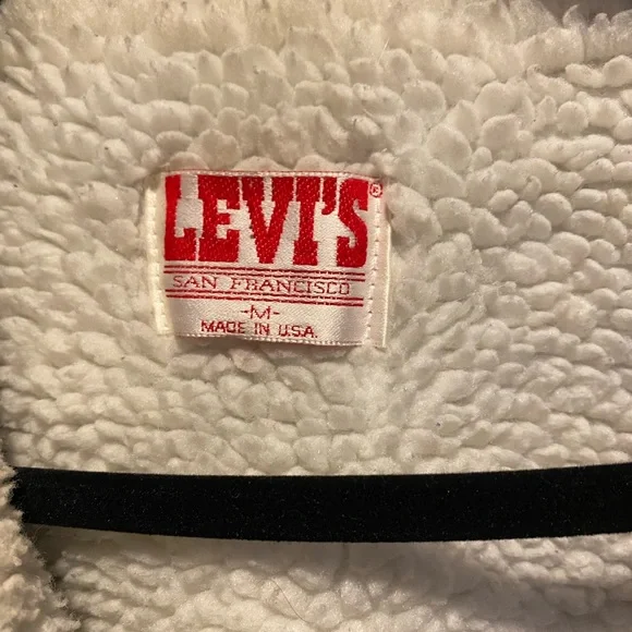 Vintage Levi’s acid wash with fluffy inside - Picture 4 of 4